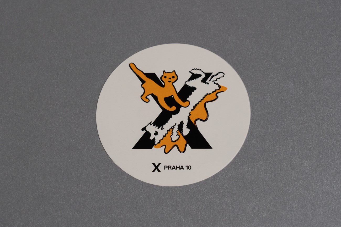 Samolepa bílá – Pejsek a kočička